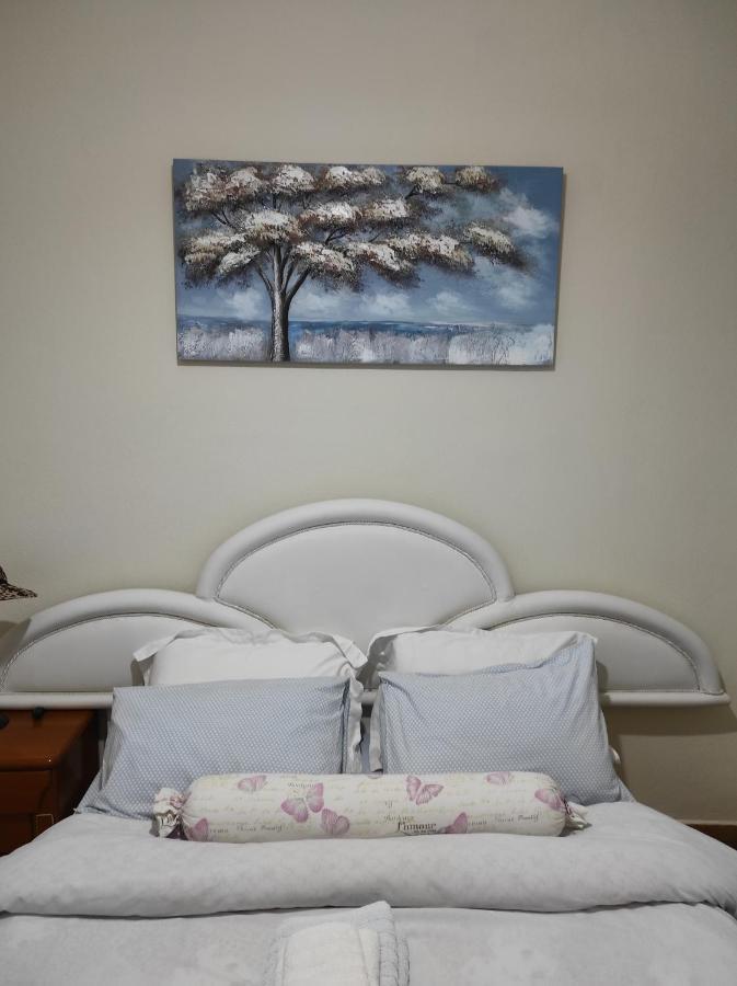 Krokos House อลิเวรี ภายนอก รูปภาพ